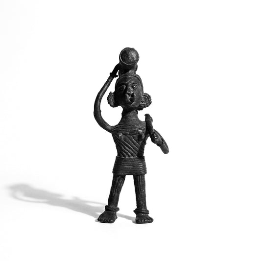 Black Dhokra Tribal Woman Carrying Axe and Wood – Handmade Bronze Dhokra Craft
