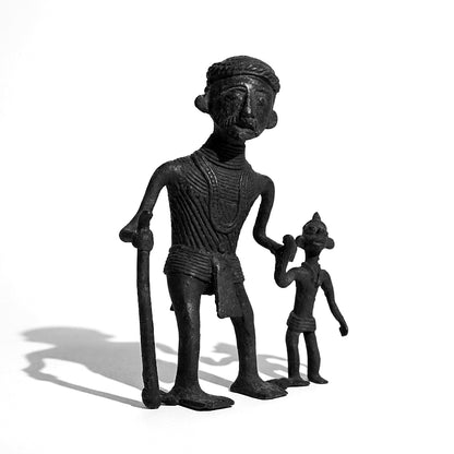 Black Dhokra Tribal Grandfather & Grandson Figurine | Handmade Bronze Family Sculpture