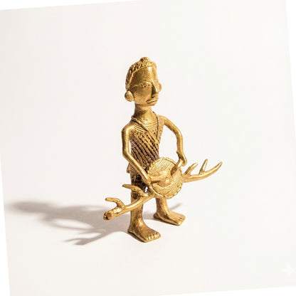 Golden Dhokra Drummer Man Figurine – Handmade Bronze Tribal Dholak Musician | Rare Dhokra Metal Art